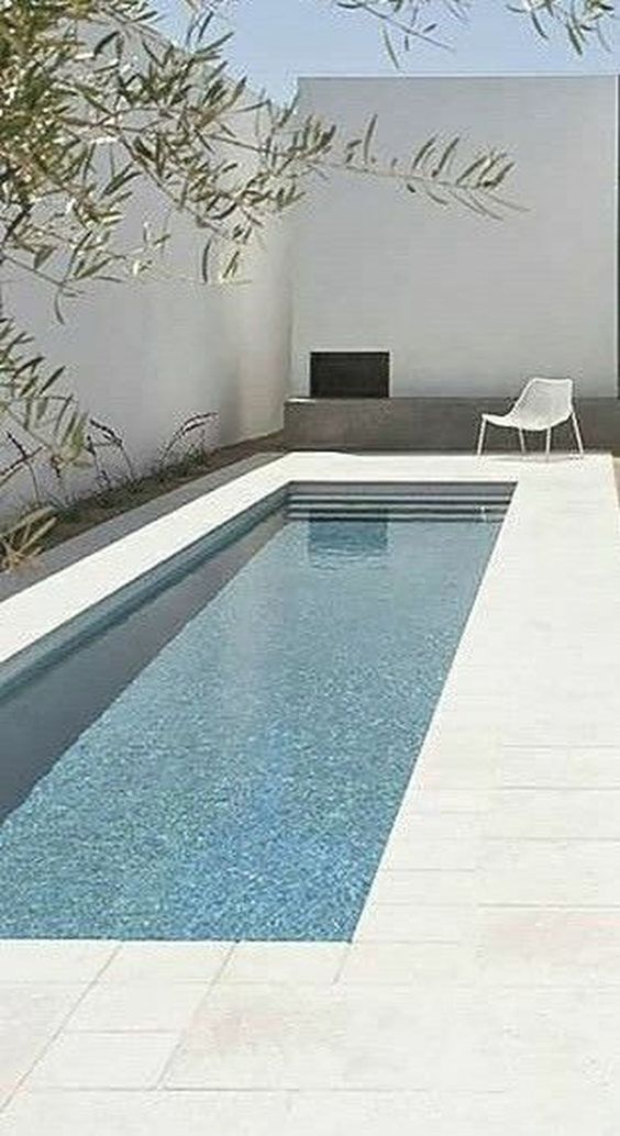 Rectangular Swimming Pool: Gorgeous Modern Decor