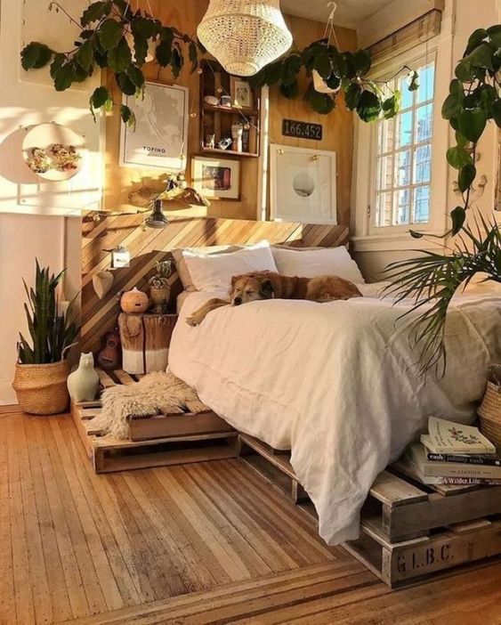 Small Bedroom Ideas: Gorgeous Earthy Decor