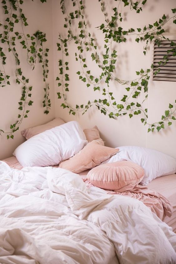 Pink Bedroom Ideas 13