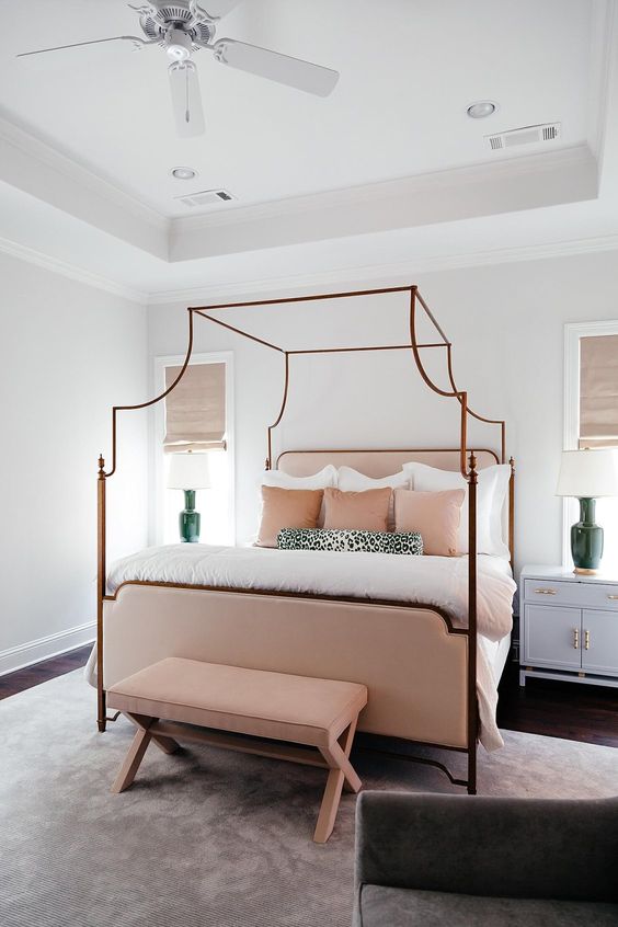 Bedroom Furniture Ideas: Minimalist Soft Furniture
