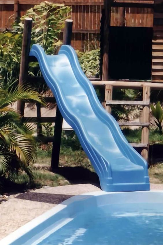 Swimming Pool with Slides Ideas 12