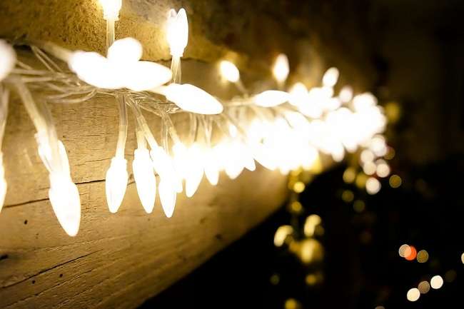 How to Decorate Backyards with Fairy Lights 2